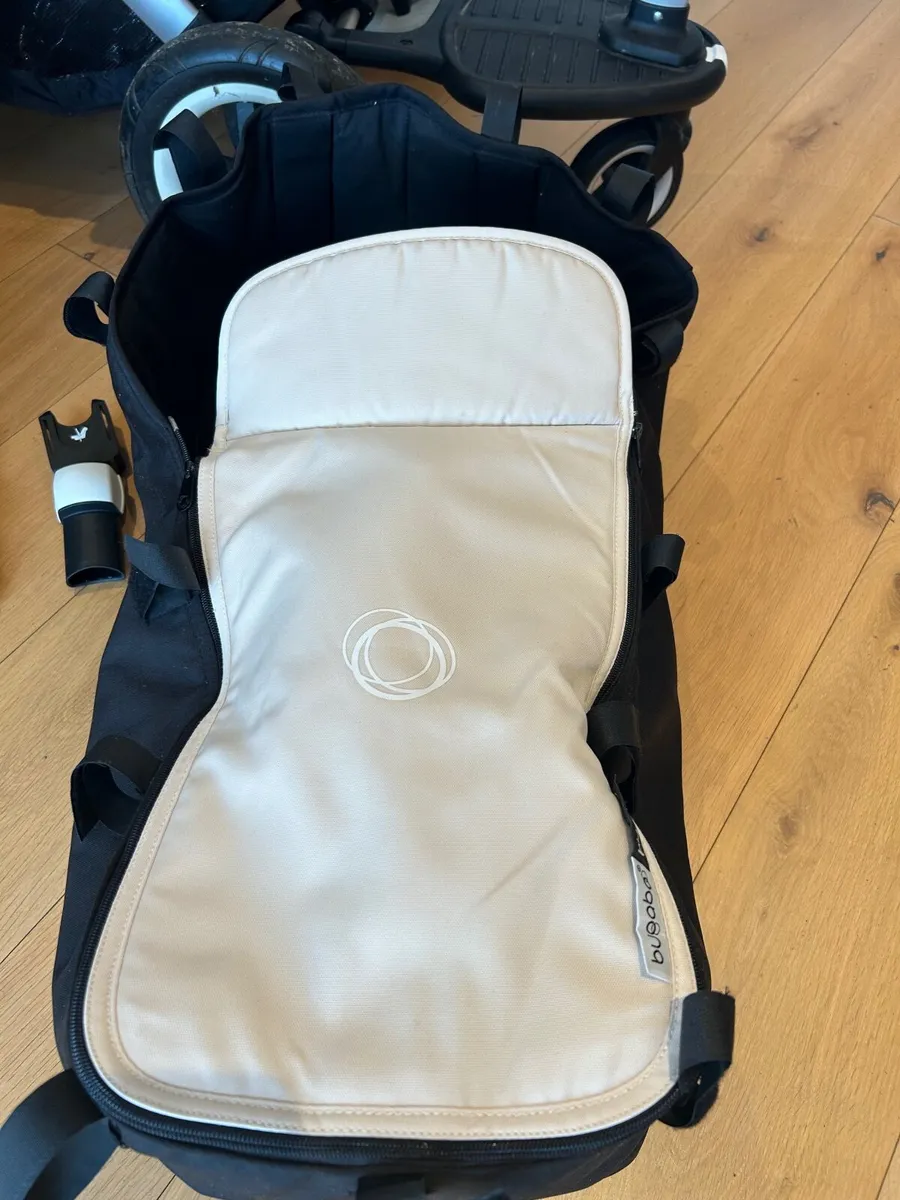 Pram/Buggy and infant car seat - Image 3