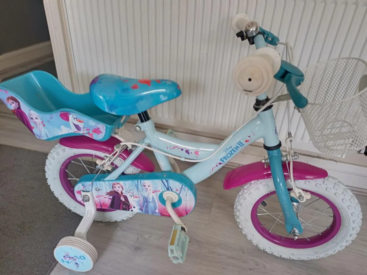Kids frozen bike size 12 inch wheels - Image 2