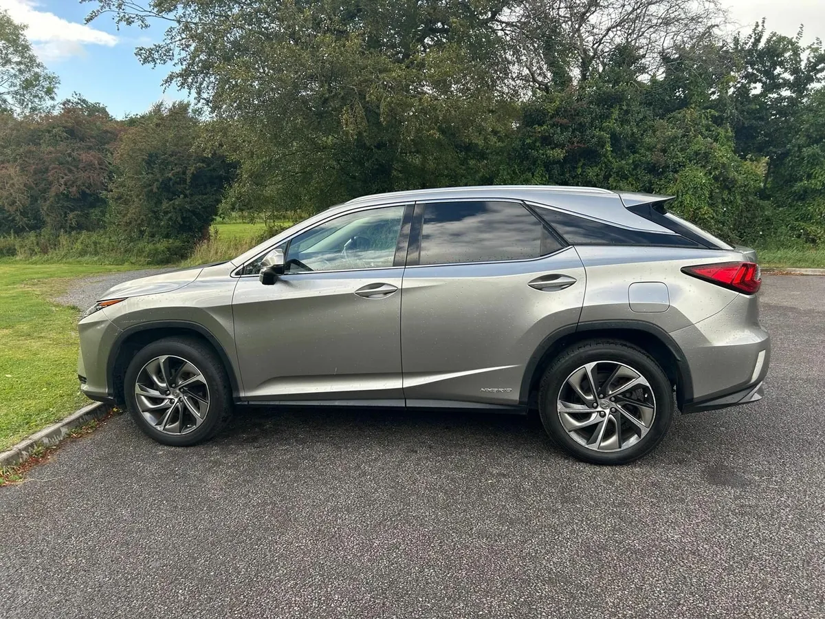 Lexus RX 2017 - Image 2