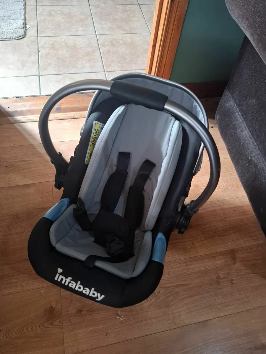 3 in 1 travel system - Image 2