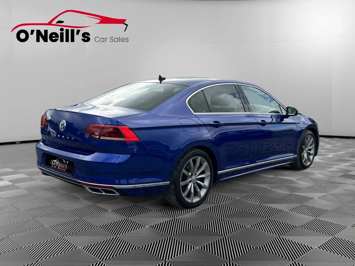 Volkswagen Passat 2020 2.0L R-LINE DSG LAPIZ BLUE - Image 3