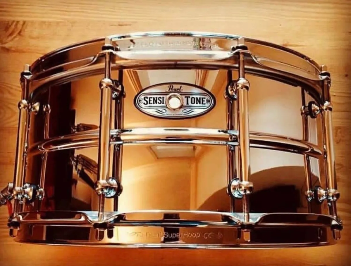 Pearl Sensitone Beaded Steel Shell Snare
