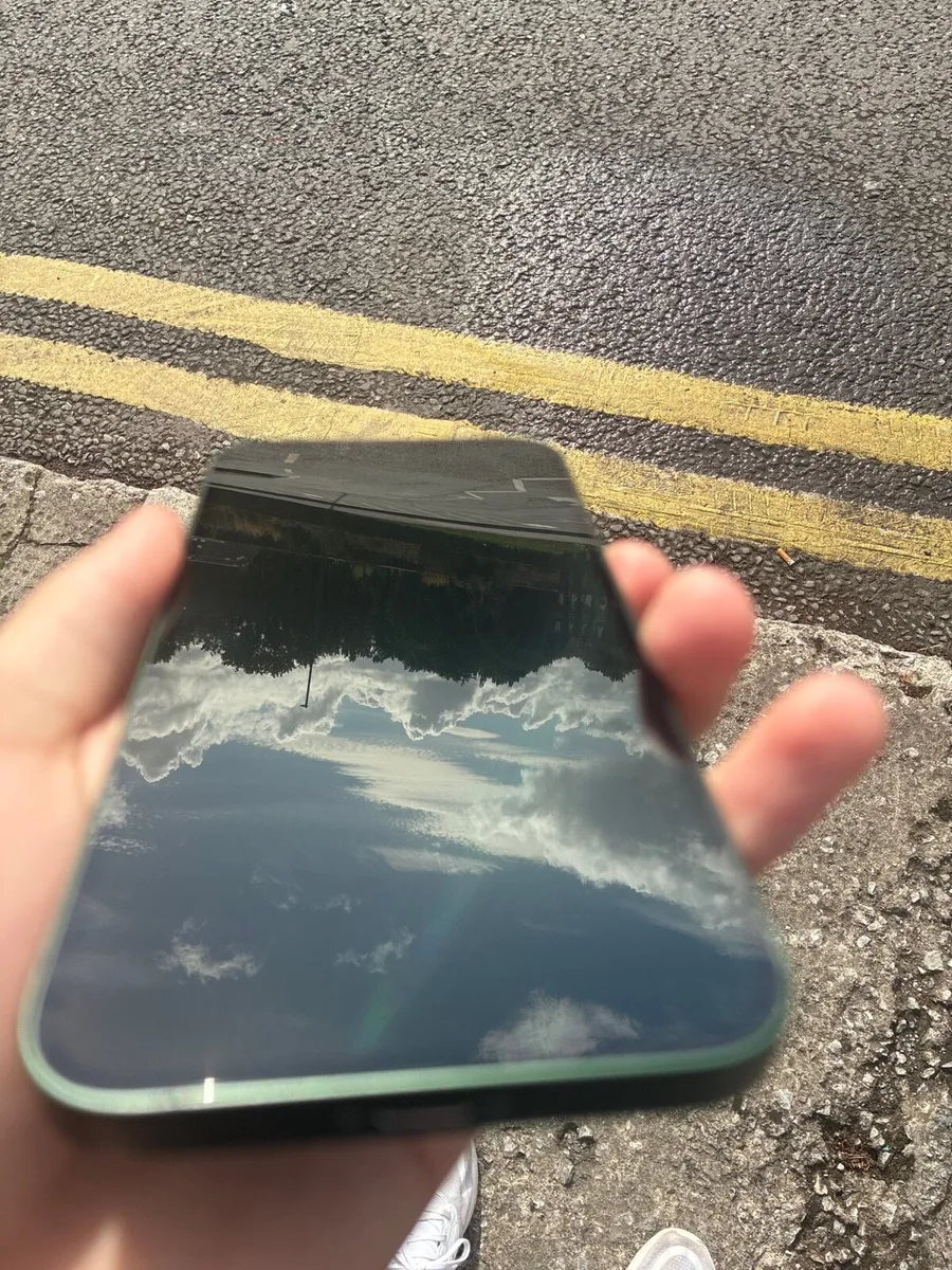 iPhone 13-Green - Image 2
