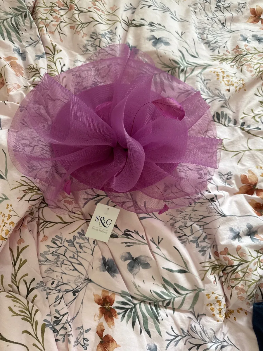 Ladies hat