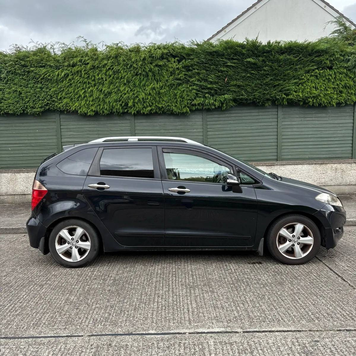 HONDA FR-V NCT 01/26 - Image 4