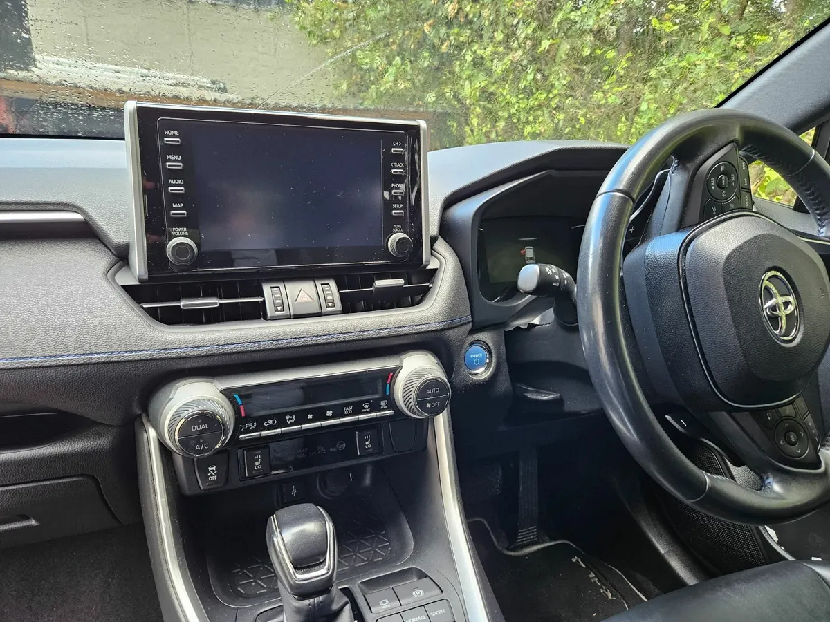 Toyota RAV4 2021 - Image 3