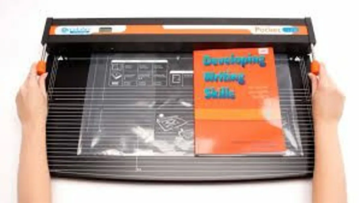 Book Covering Machine Colibri - Image 1