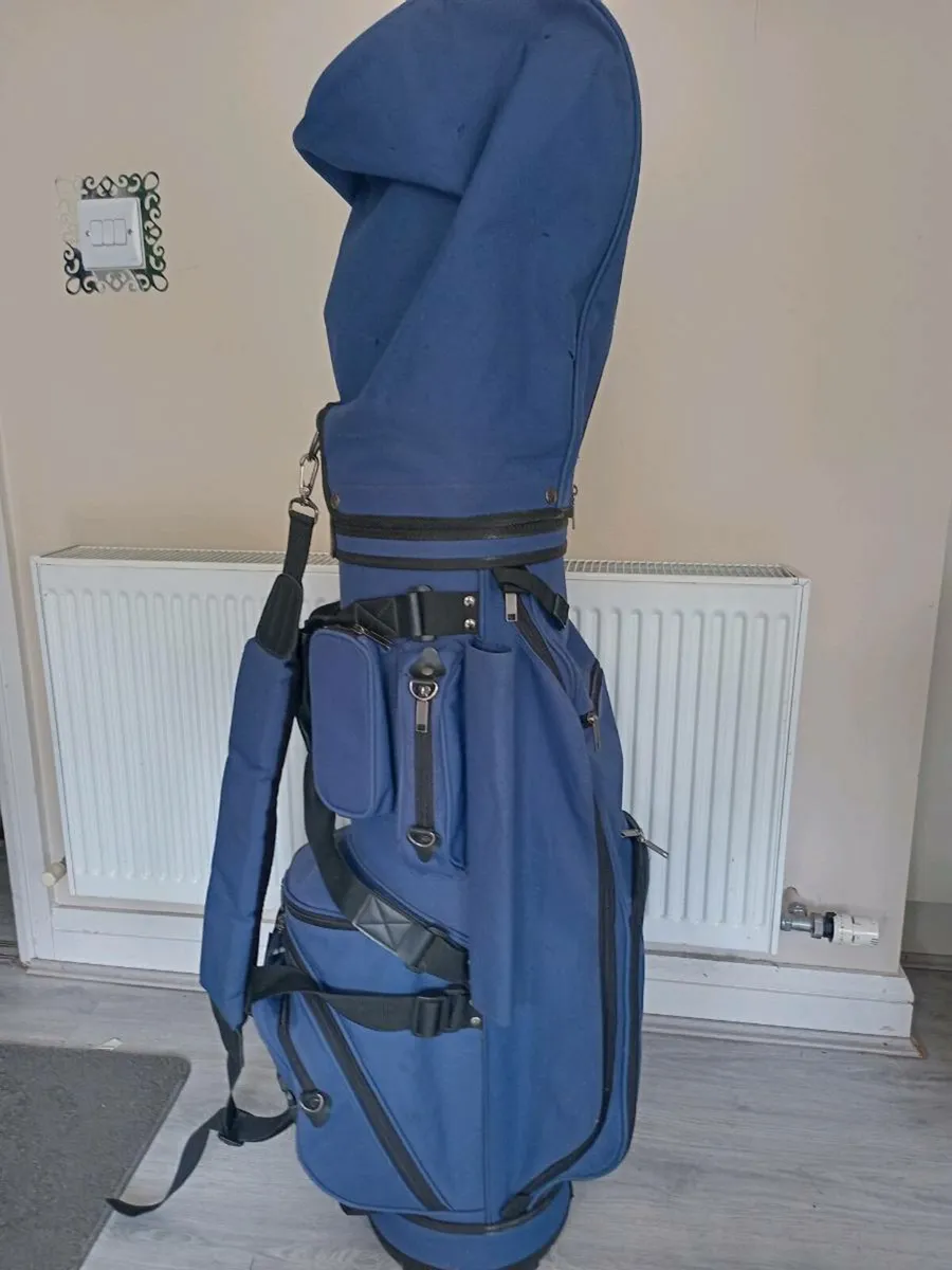 Wilson golf bag - Image 1