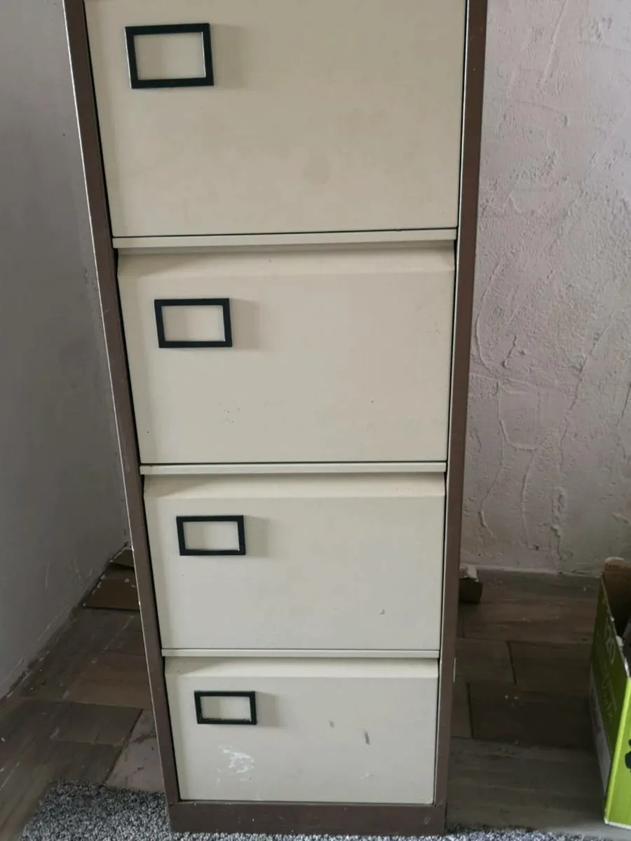 Filing cabinet - Image 2