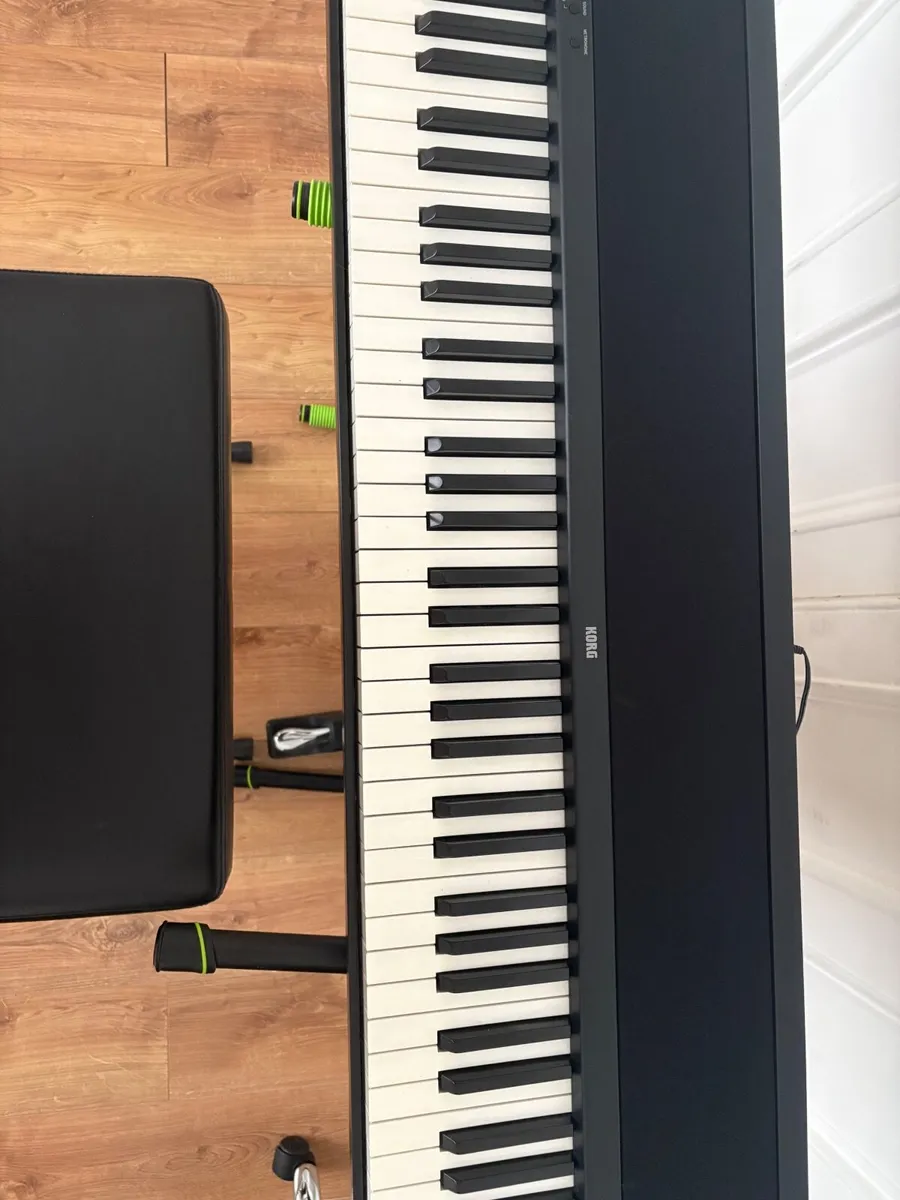 Korg B2 Black Digital Piano - Image 2