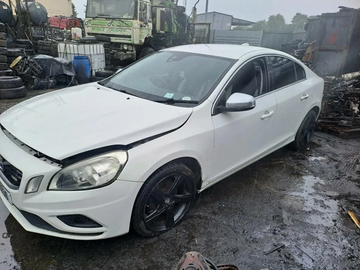 11 Volvo S60 1.6 hdi - Image 2
