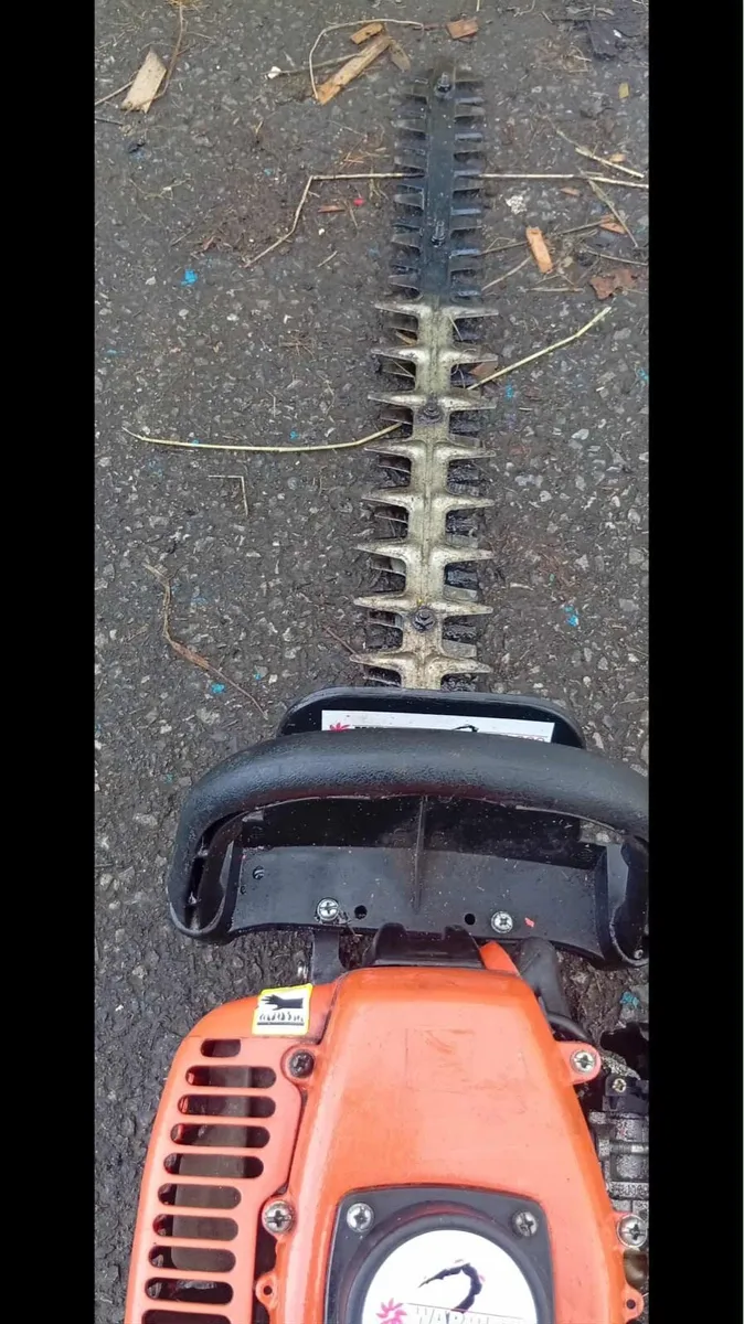 Hedge cutter - Image 2