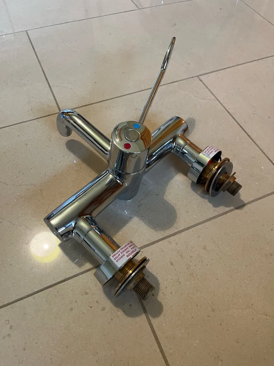 Medical tap - Image 2