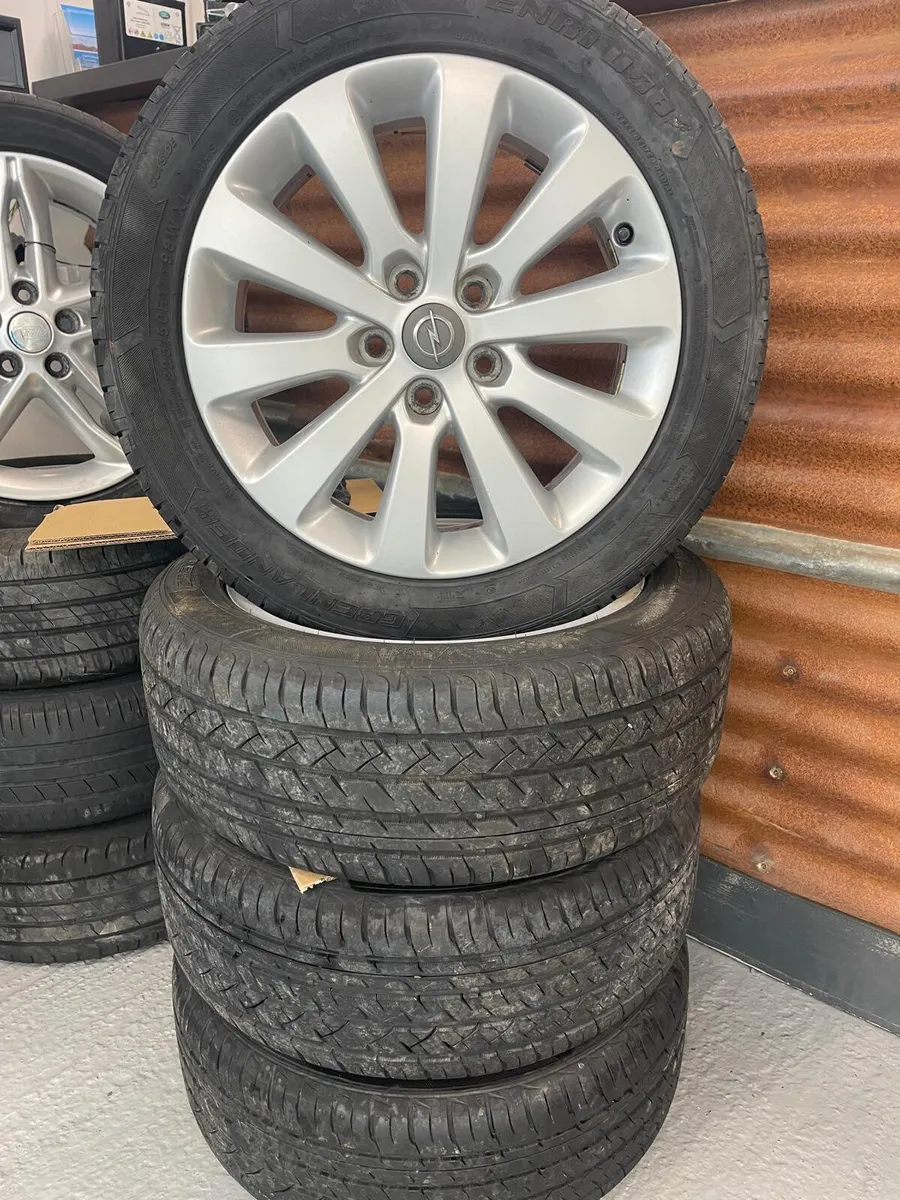 2013 Opel Astra 17" Alloy Wheel Set 225/50 R17 - Image 2