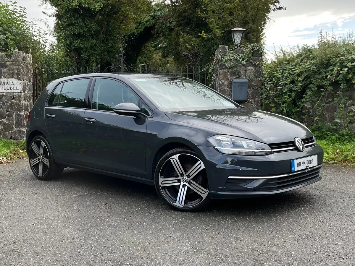 Volkswagen Golf 1.6 TDI 3DR 115HP Trendline - Image 3