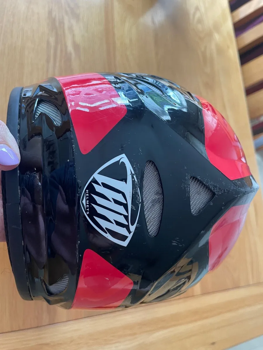 Helmet - Image 4