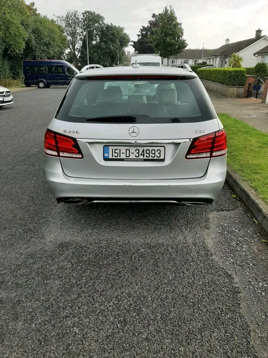 15 Mercedes benz E250 children 7 seats nct and tax - Image 4