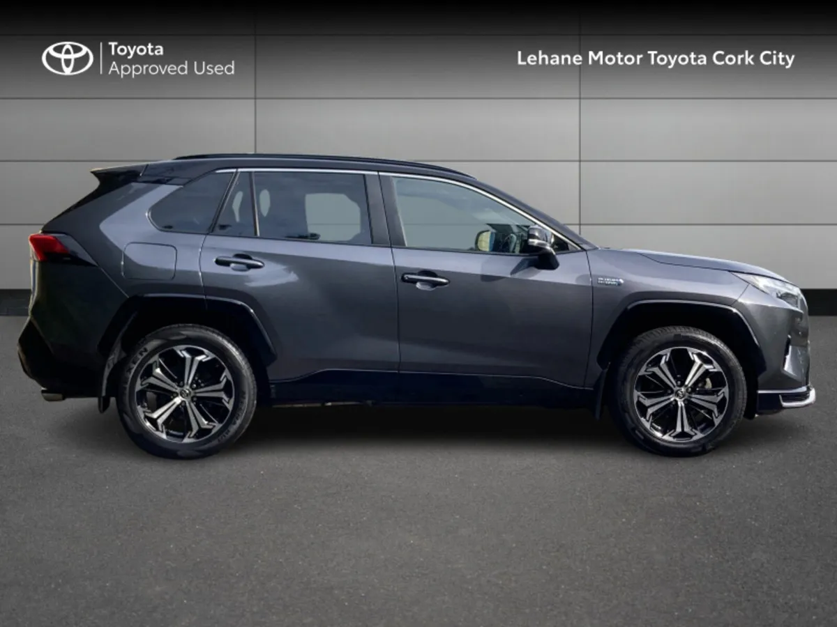 Toyota RAV4 RAV4 PLUG-IN HYBRID SPORT 4DR - Image 3