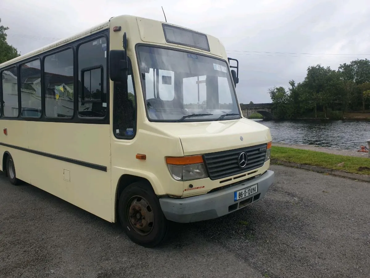 Mercedes vario 33 seater - Image 3