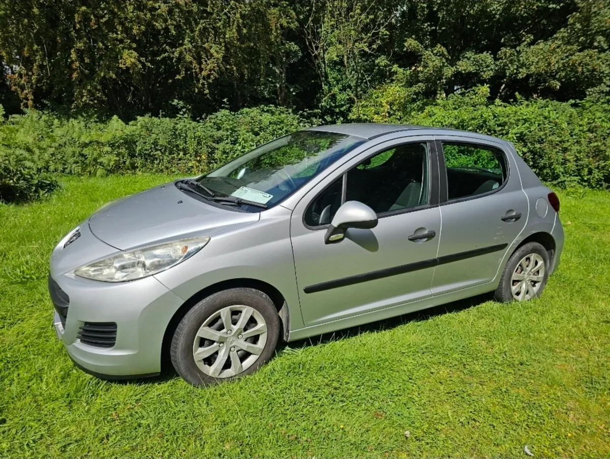 PEUGEOT 207 1.4 HDI - Image 2