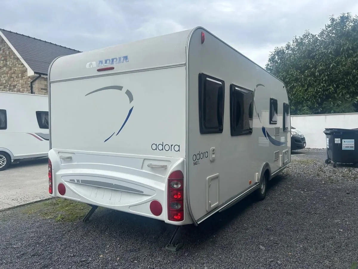 Caravan - Image 3