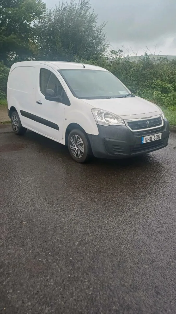 2017 Peugeot partner - Image 1