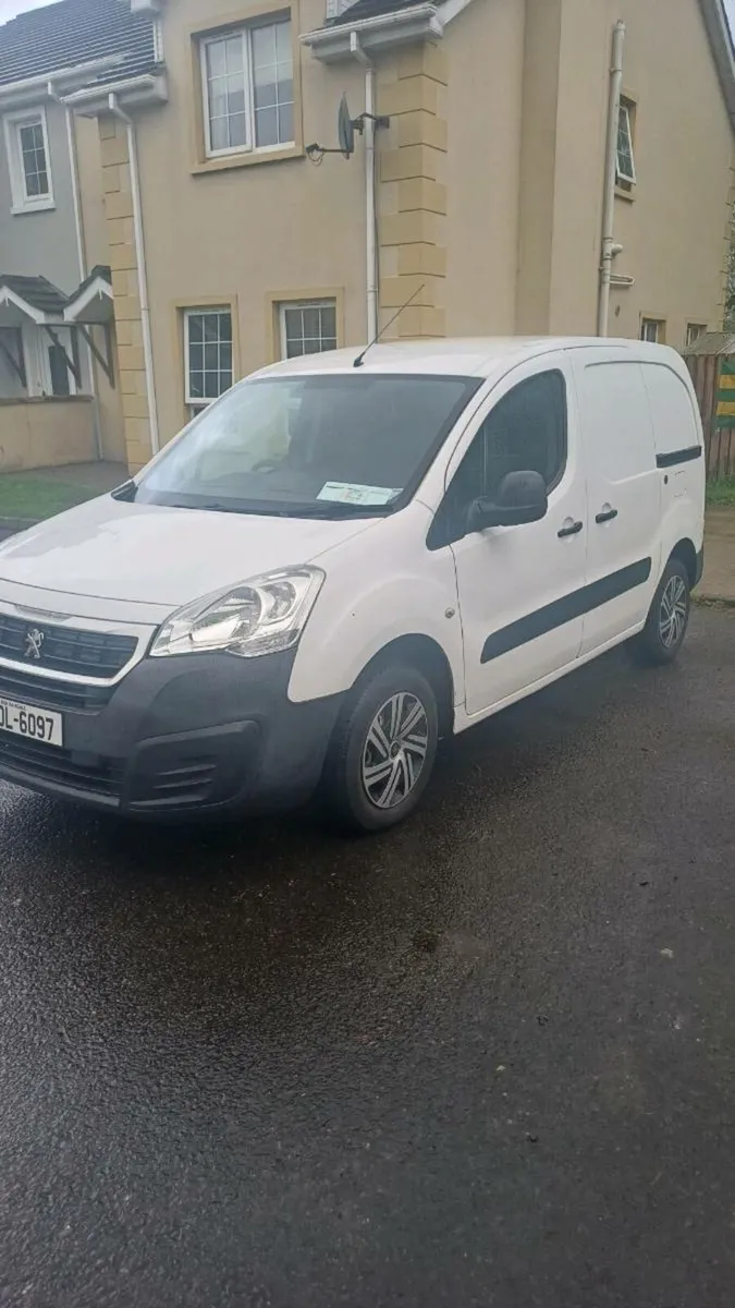 2017 Peugeot partner - Image 2