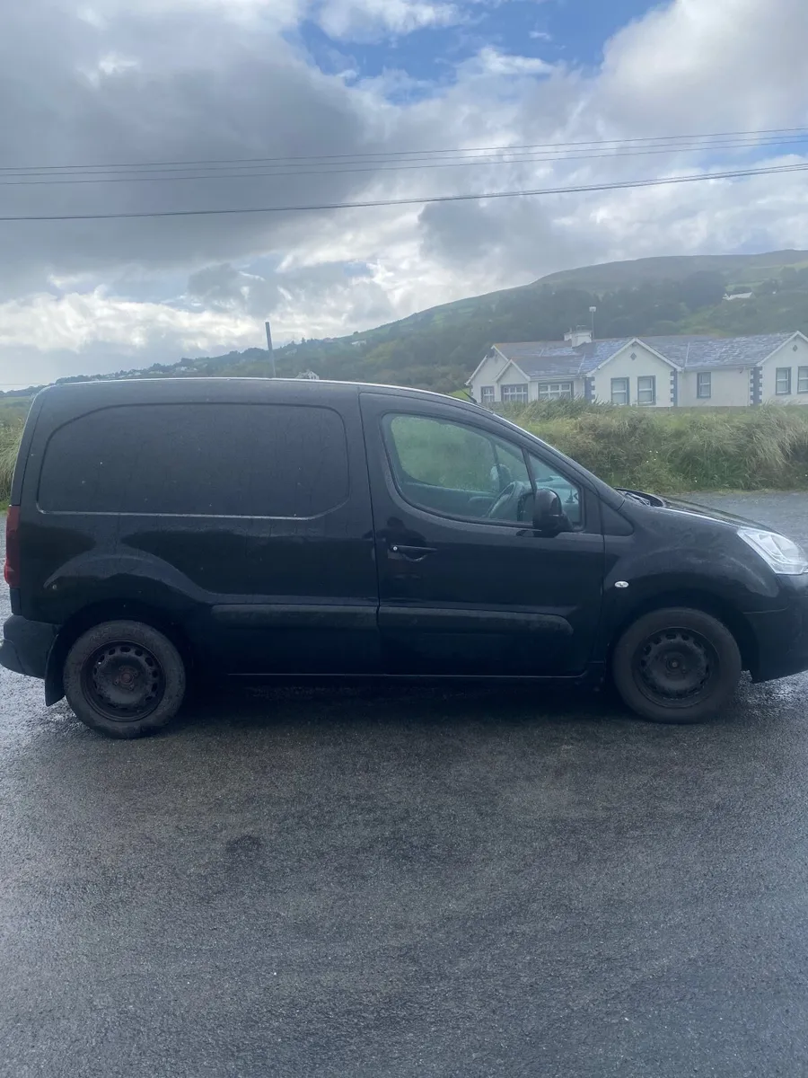 Citroen Berlingo 2015 - Image 2