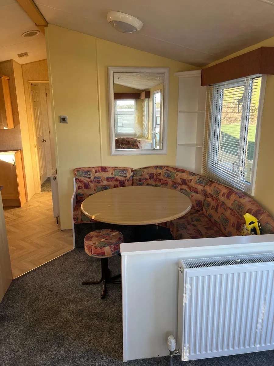 Caravan - Image 3