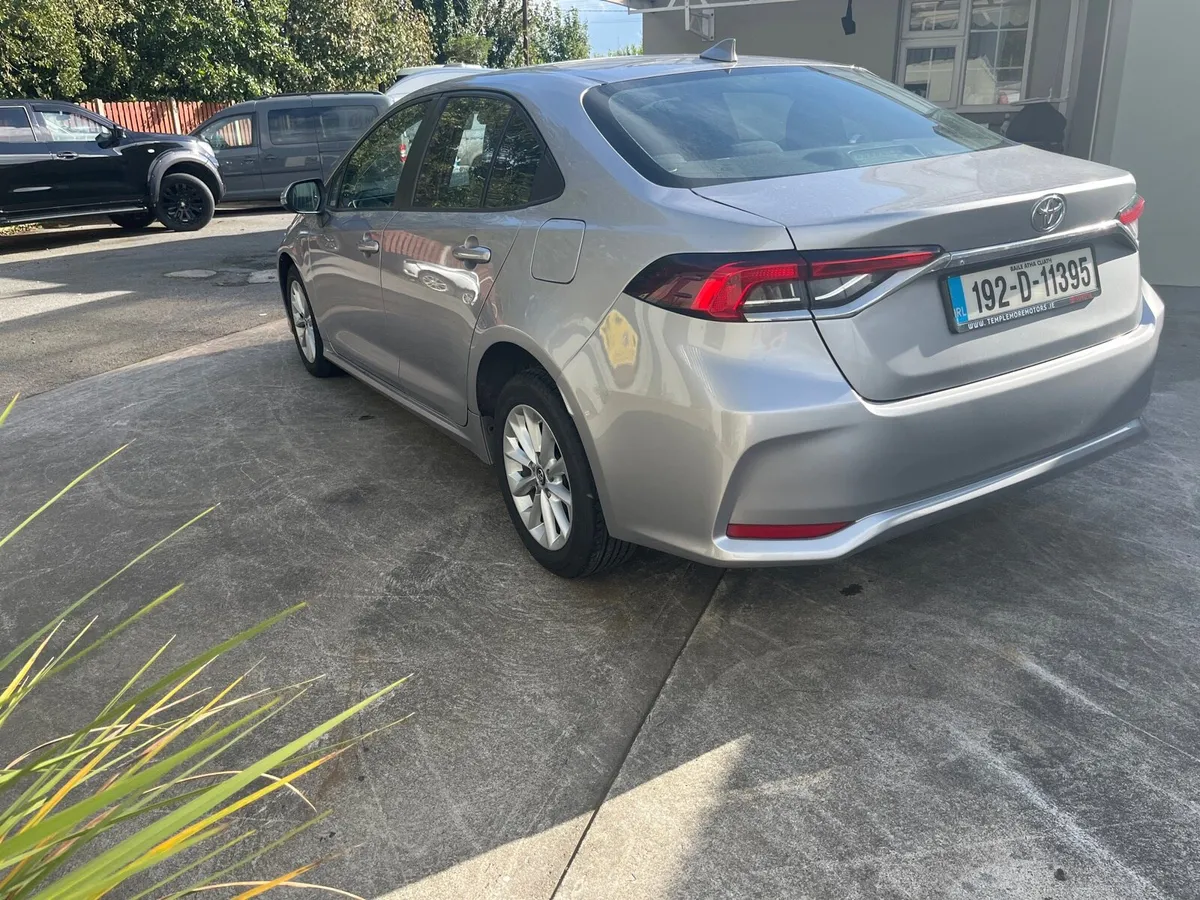 Toyota Corolla 192 1.6 manual nct 27 80 km - Image 4