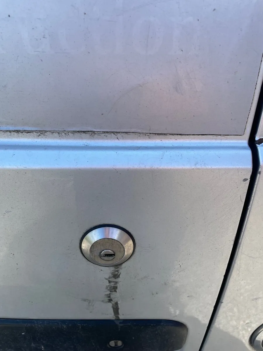 Volkswagen Other 2008 - Image 3