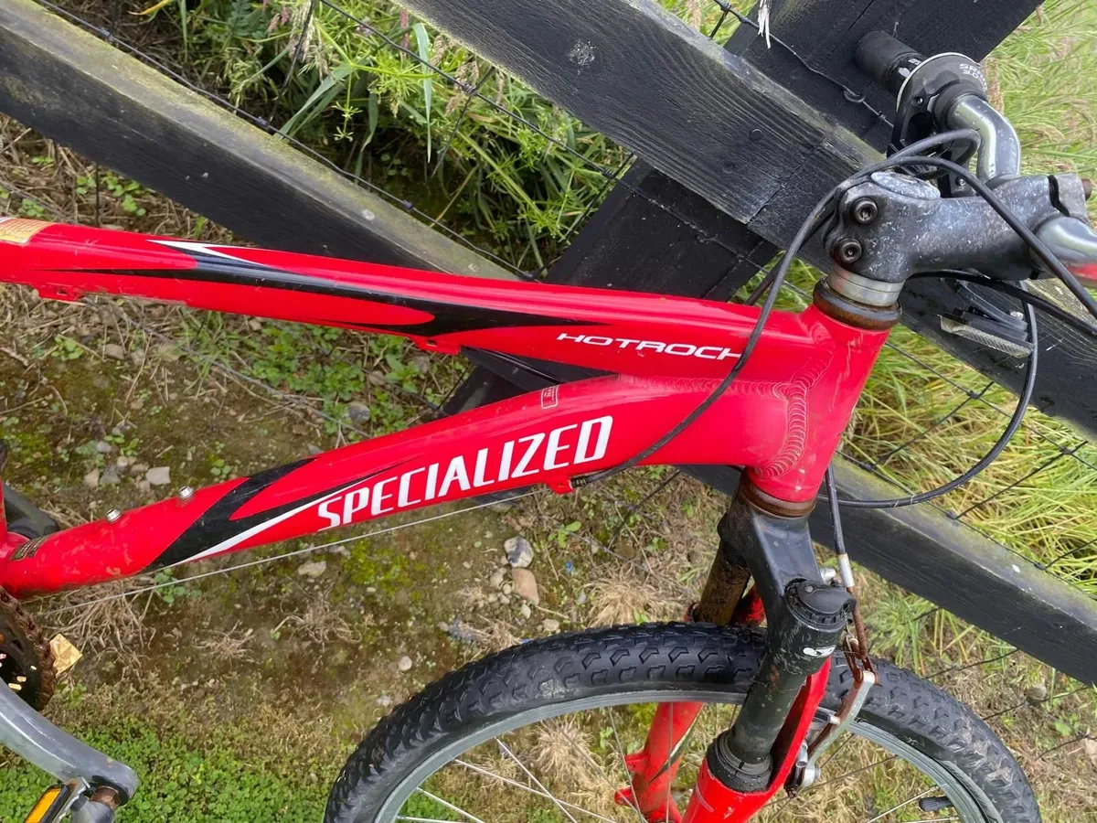 Specialised Boys Bike (lightweight) - Image 2