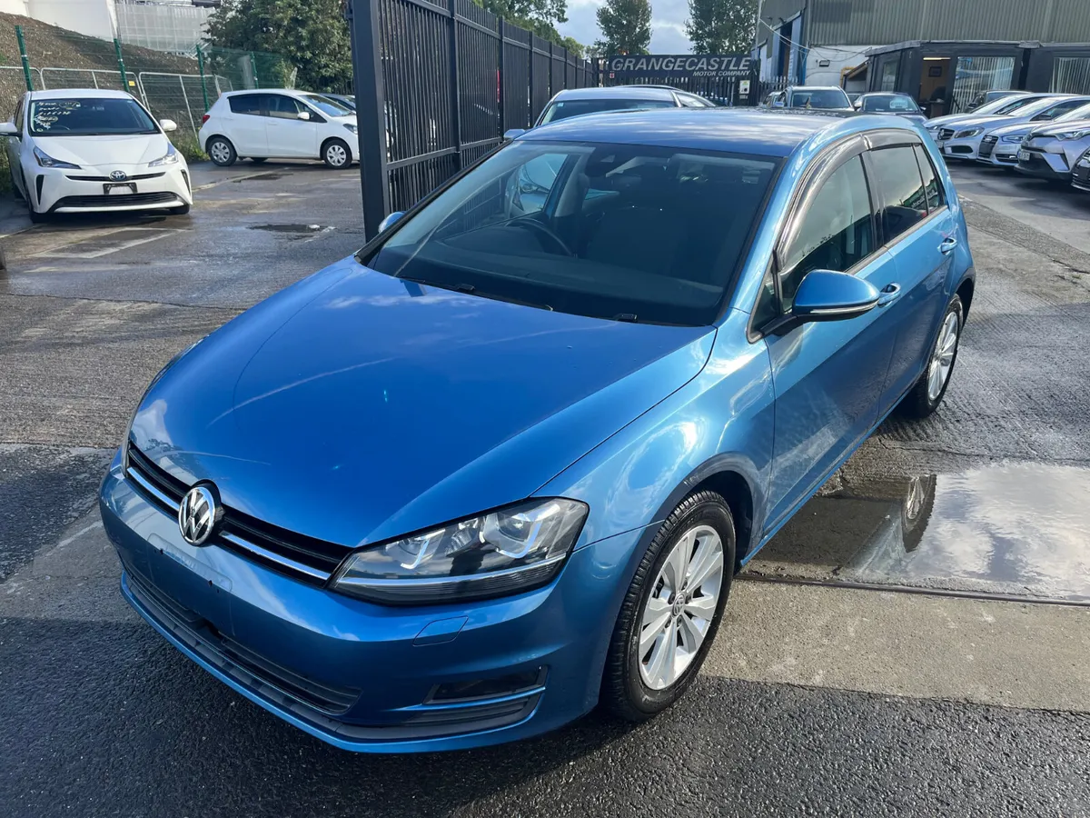 VOLKSWAGEN GOLF 2016, 1.2 TSI 5DR AUTO LOW KMS - Image 3