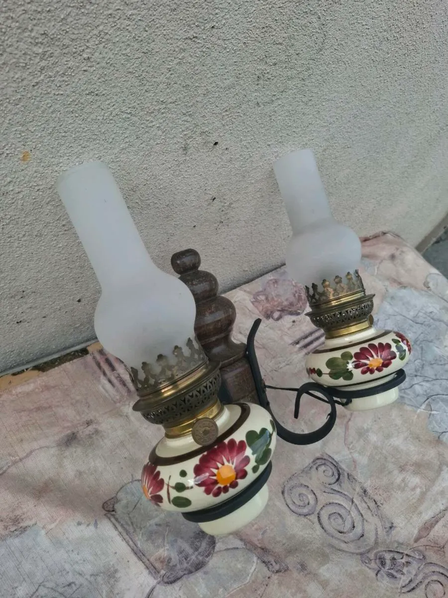 Old wall electric lamp postage possible - Image 2