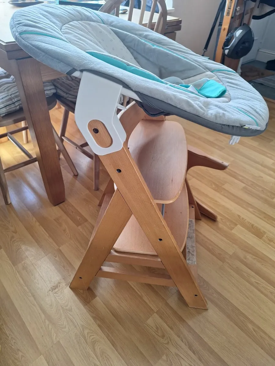 FREE Hauck adjustable high chair - Image 2