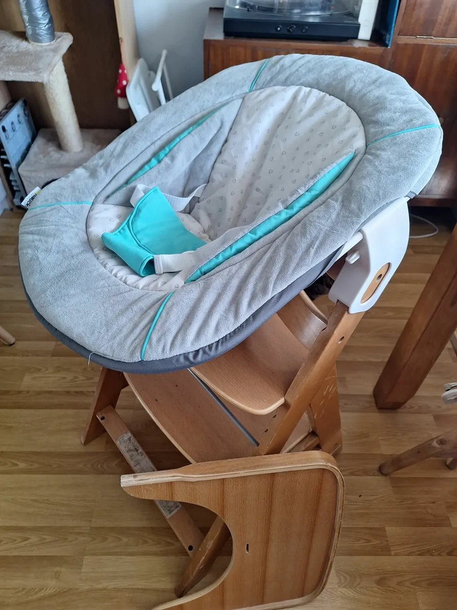 FREE Hauck adjustable high chair - Image 1