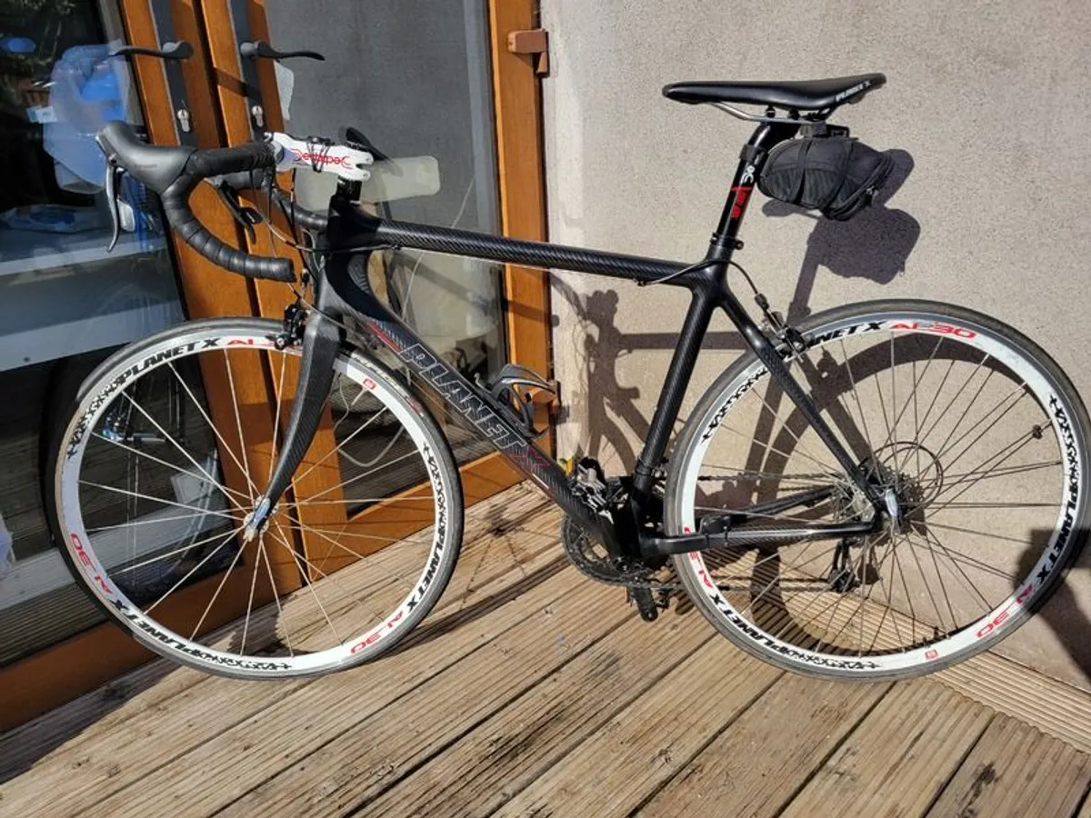 Pro Carbon Road Bike - SRAM Rival - Size 56cm (Large) - Full Package! - Image 2