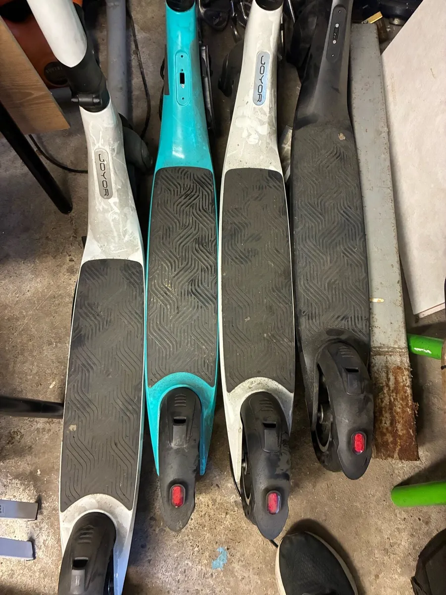 Job Lot Joyor scooters (Need work) - Image 3