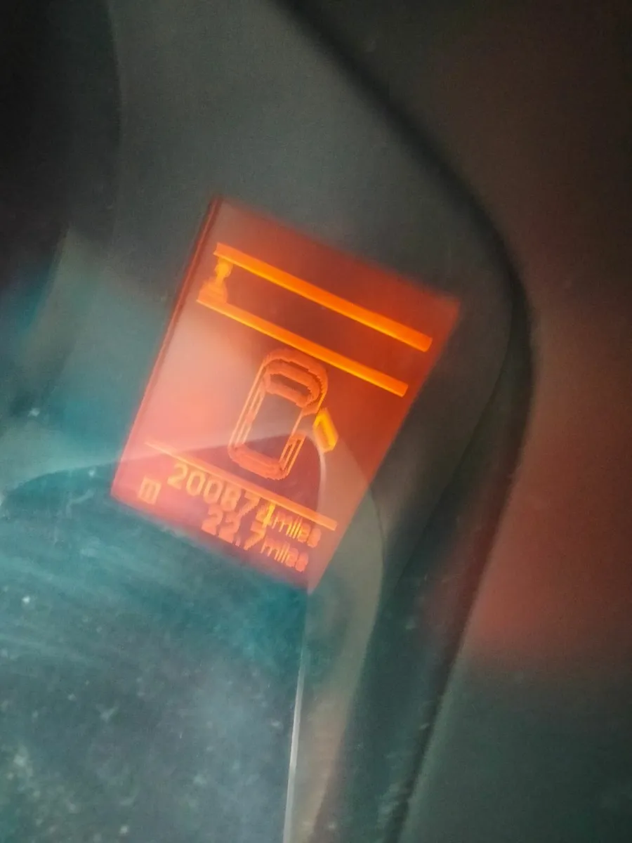 Nissan NV200 2013 - Image 2