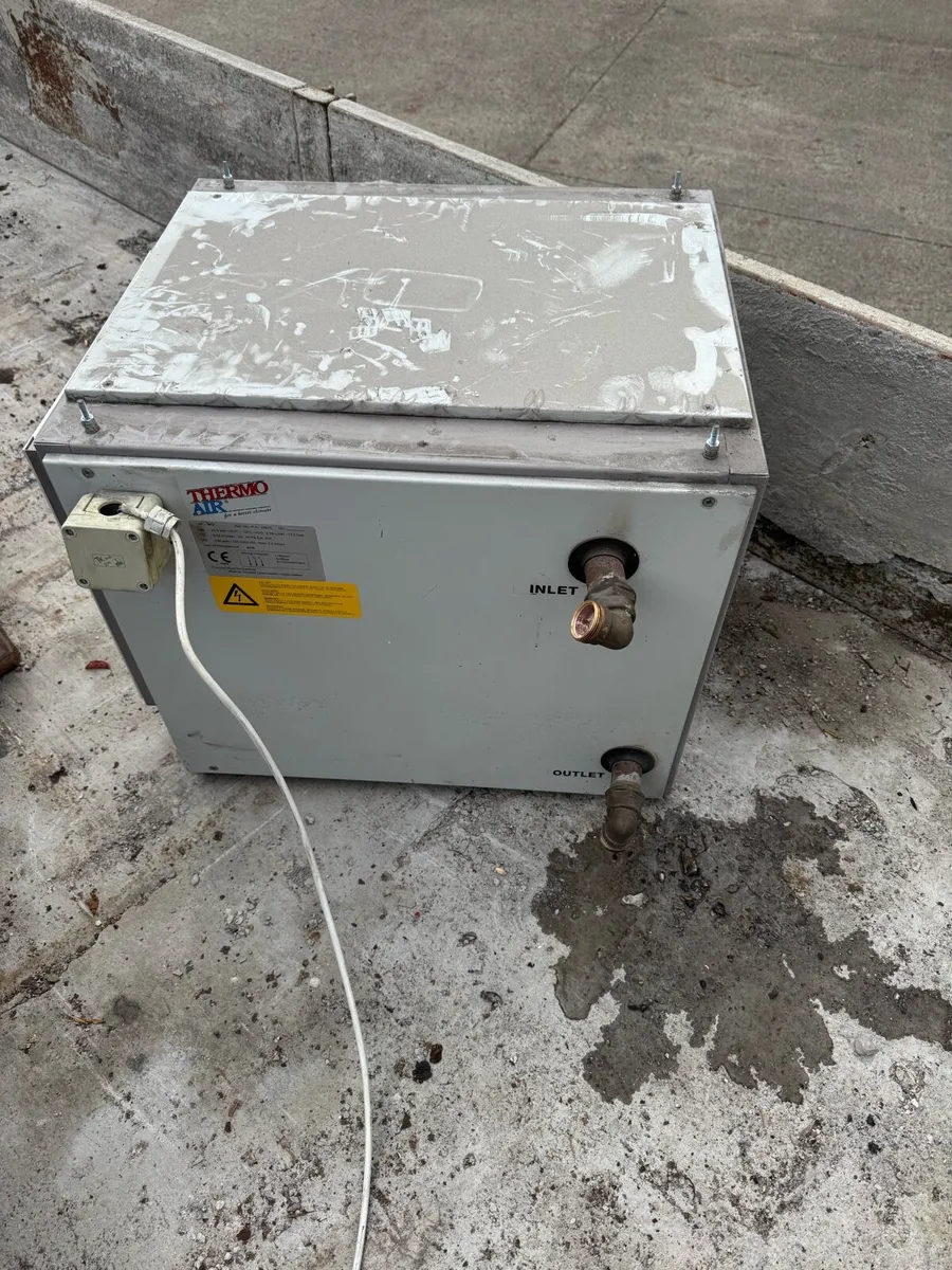 Garage heater - Image 1
