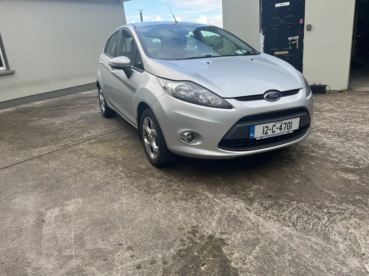 Ford Fiesta 1.25 12 reg new nct - Image 1