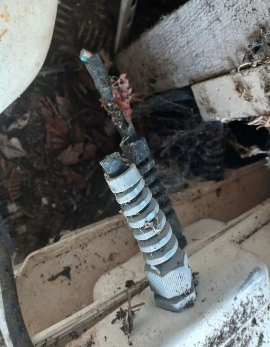 Heaters - Image 2