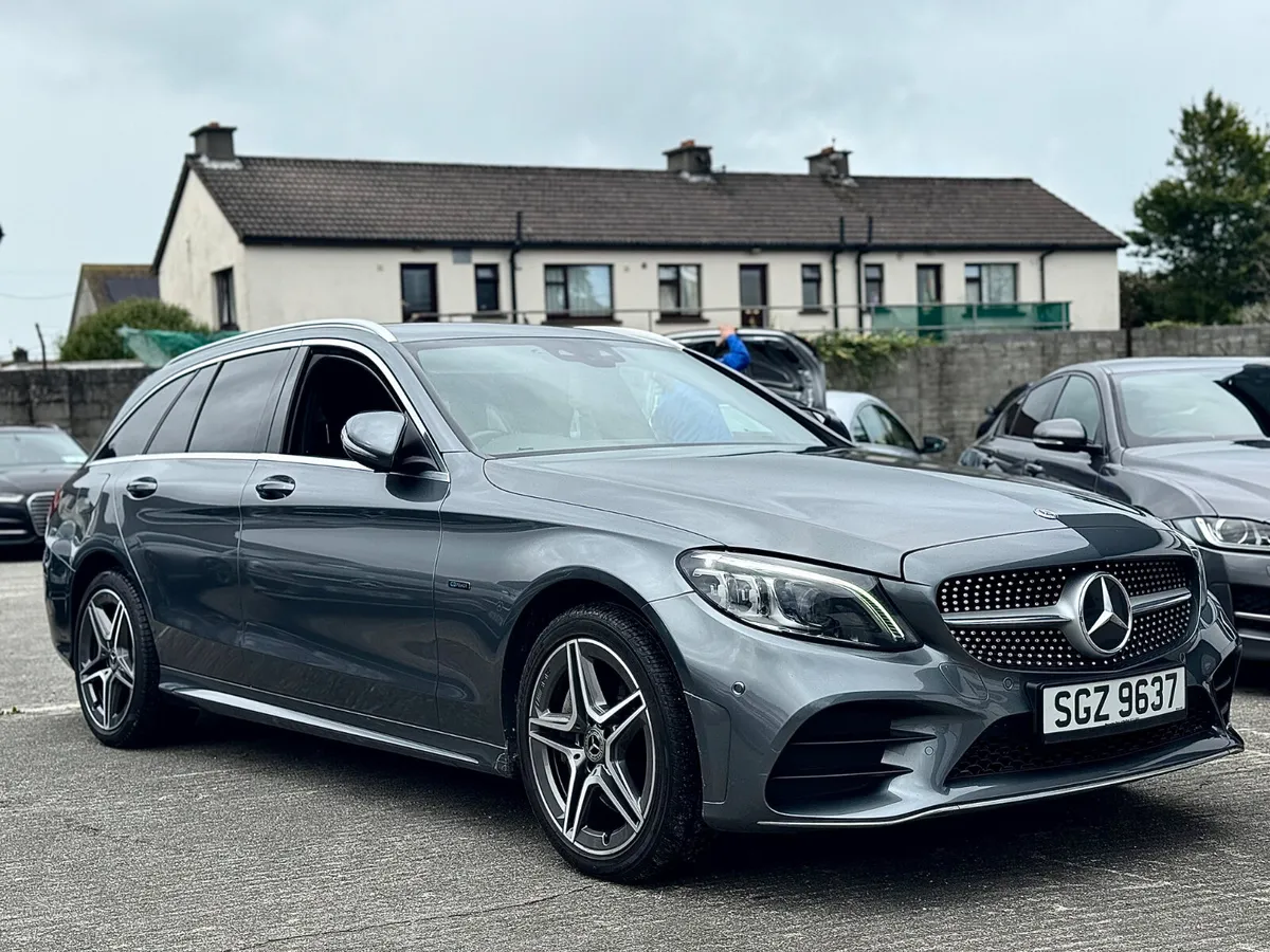 ⚫️Mercedes-Benz 300 2020 NORTH REG - Image 4