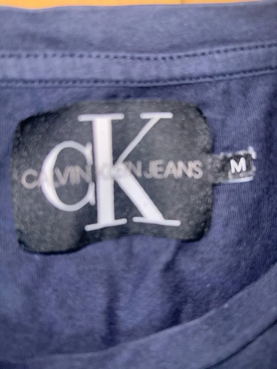 Mens calvin klein t shirt - Image 2