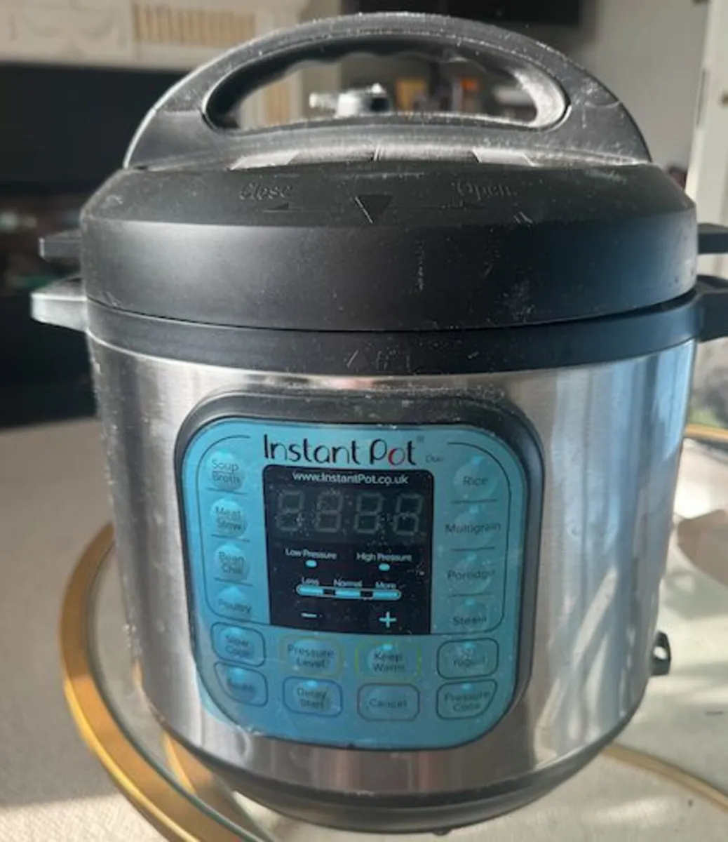 Instant Pot Duo & Cook Book - Image 1