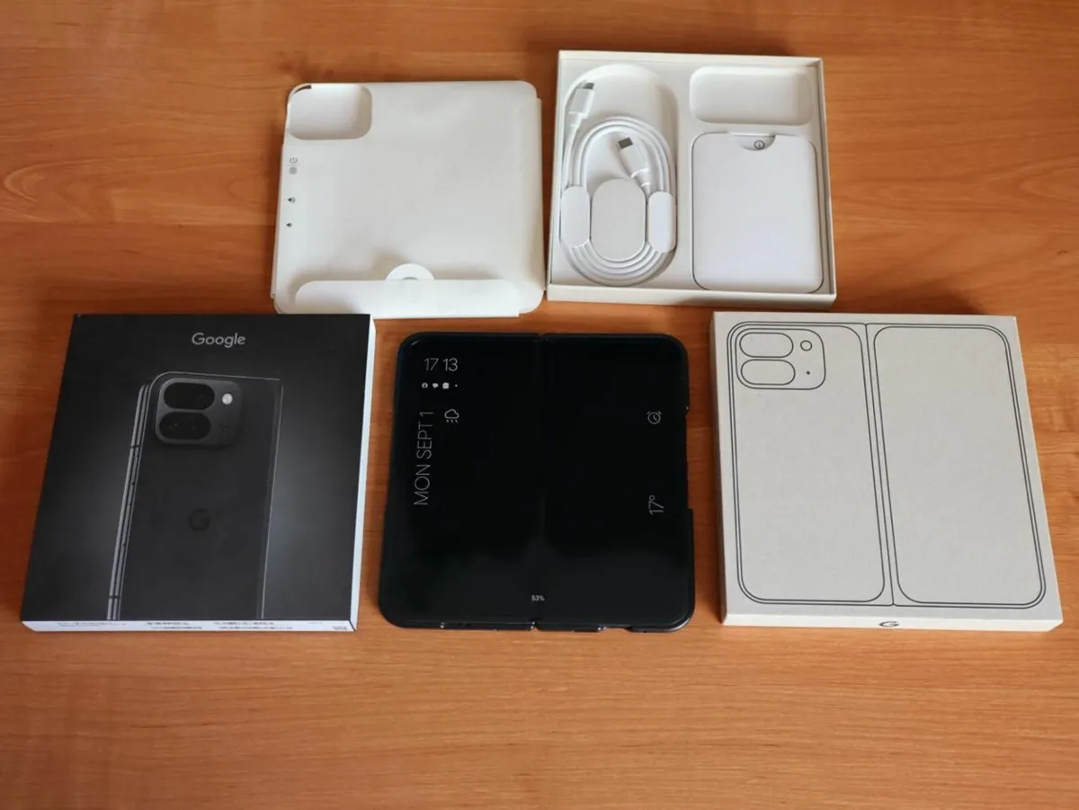 Pixel 9 Pro Fold 1TB Obsidian - Image 1