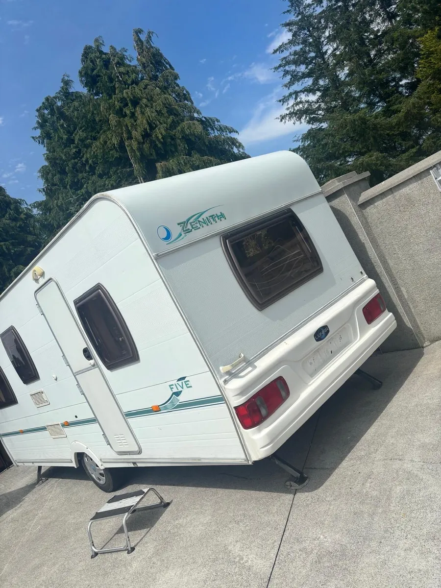 Caravan - Image 3