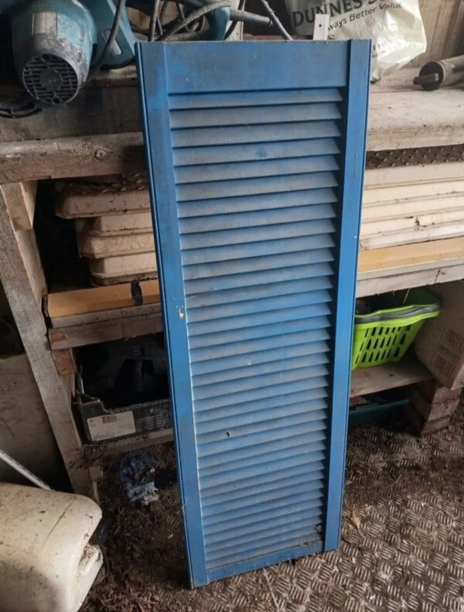 Shutter/ventilated door - Image 1