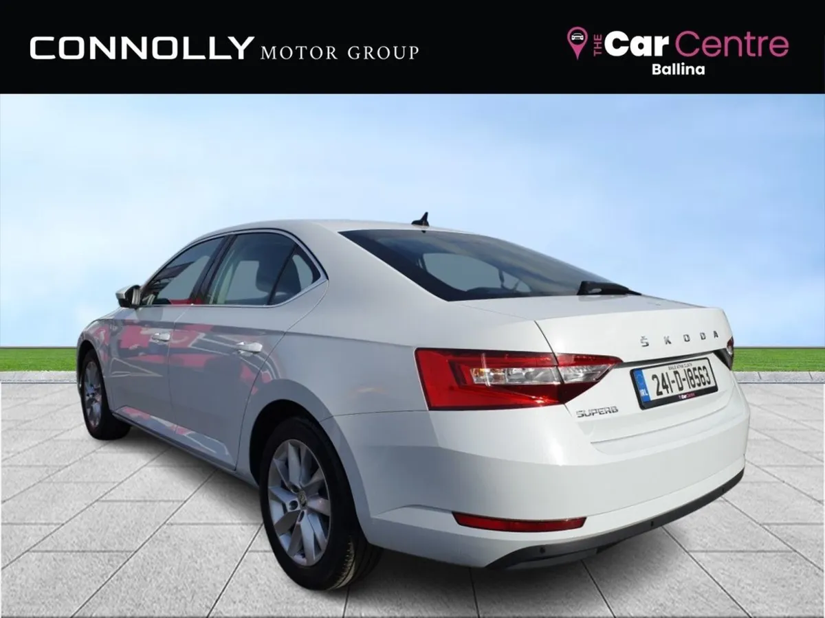 Skoda Superb Superb AMB 2.0tdi 150HP DSG - Image 2
