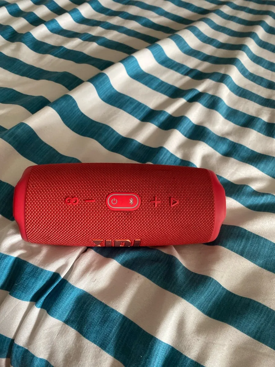 JBL Charge 5 speaker - Image 2